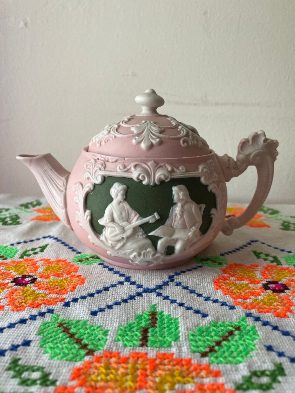 Vintage Schafer and Vater Pink & Green Teapot
